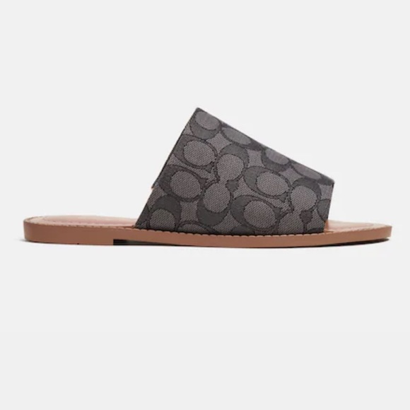 SOLD New in Box Coach Hazel Sandals in Signature Jacquard. - Picture 5 of 7